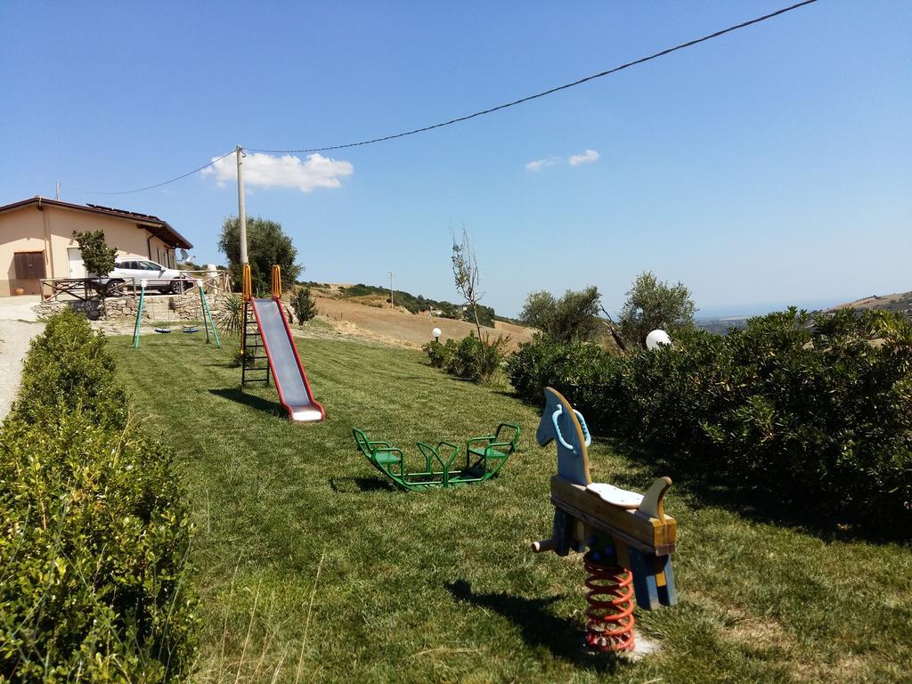 Rotondella La Mortella Agriturismo מראה חיצוני תמונה